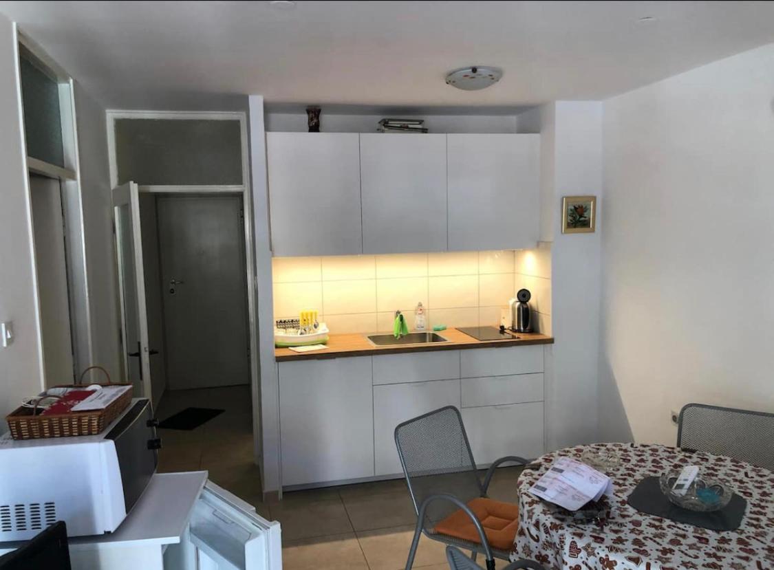 Sara Apartment Punta Omis Near Sandy Beach Экстерьер фото