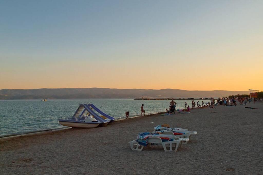 Sara Apartment Punta Omis Near Sandy Beach Экстерьер фото
